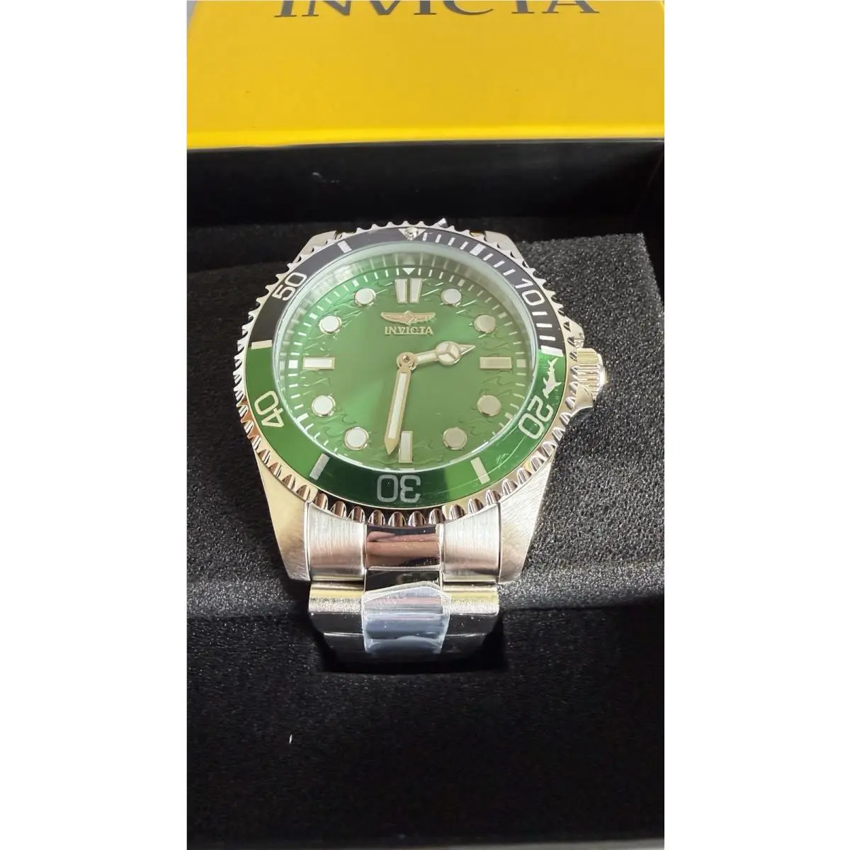 Invicta Mens Pro Diver Crestcore Green Dial 43mm - 49705 Box 1