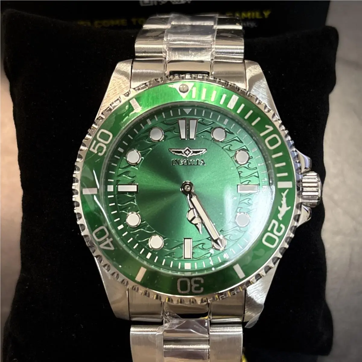 Rotary Invicta Pro Diver Quartz Green Dial Men`s Watch 49695 - Dial: Green, Band: Silver-tone, Bezel: Silver-tone