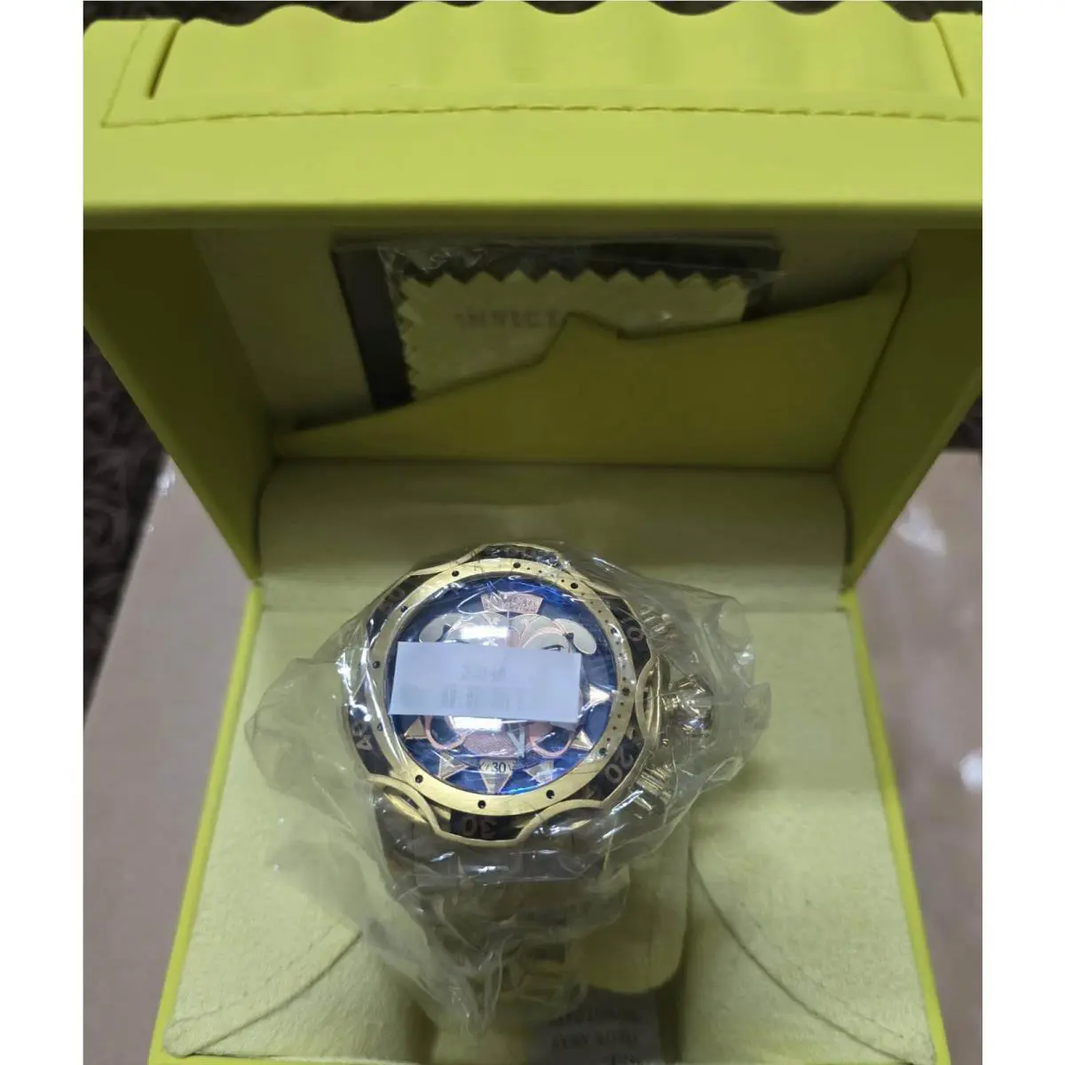 Invicta Men Chronograph Watch Reserve Venom Yellow Gold Bracelet 30346