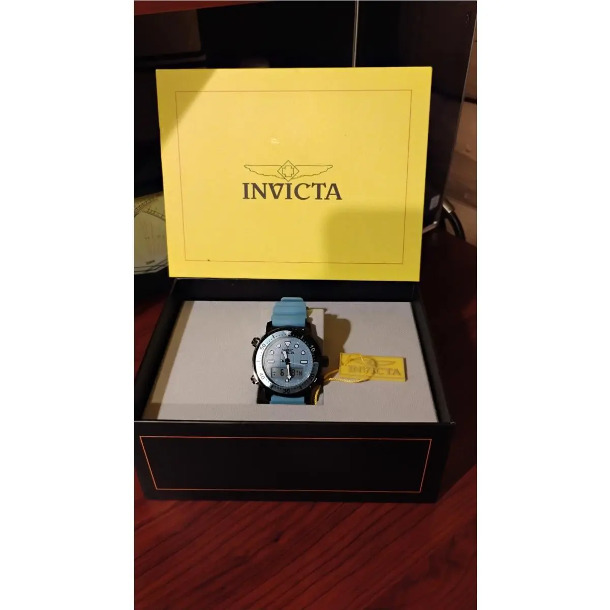 Invicta Men`s Pro Diver 46.5mm Digital Chronograph Watch IN-49446