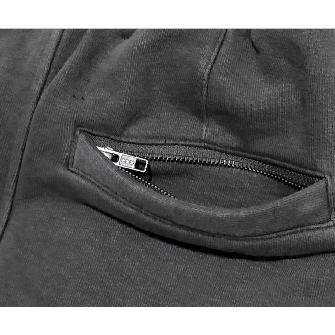 Adidas clothing - Season 1 - Season - Beluga (UPC: 0889132840384) 8