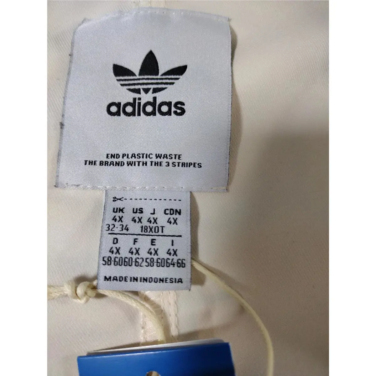 Adidas clothing - Wonder White / Black 13