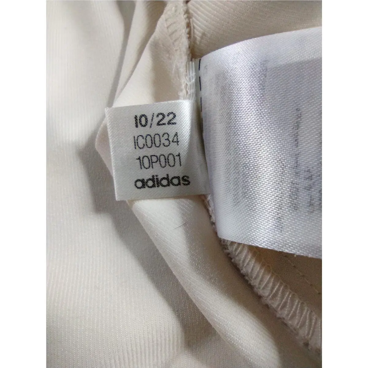 Adidas clothing - Wonder White / Black 21