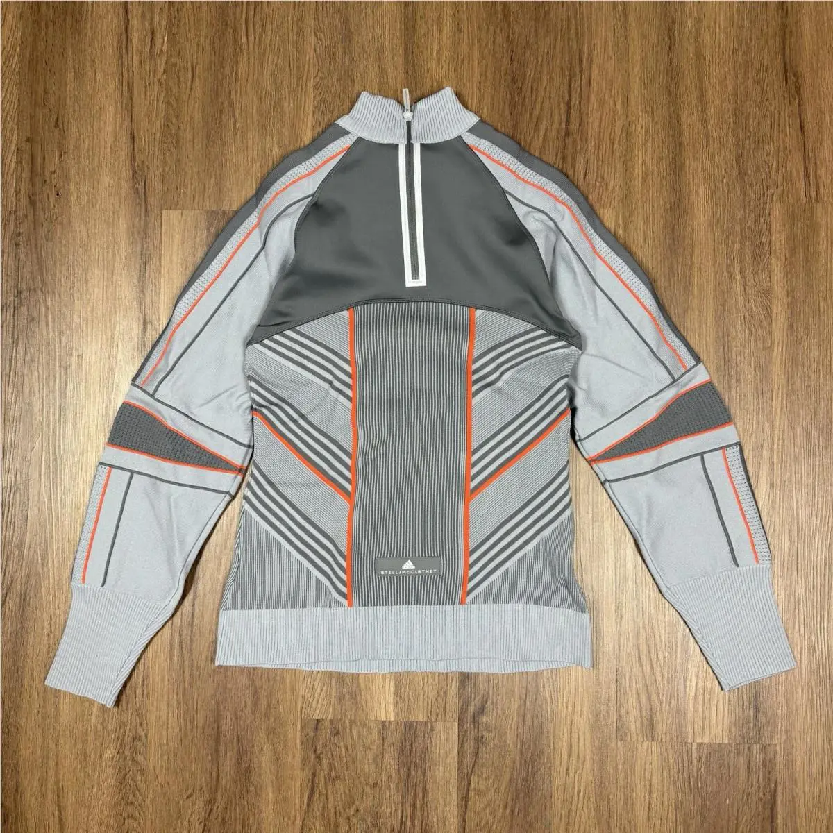 Adidas clothing - Gray 0