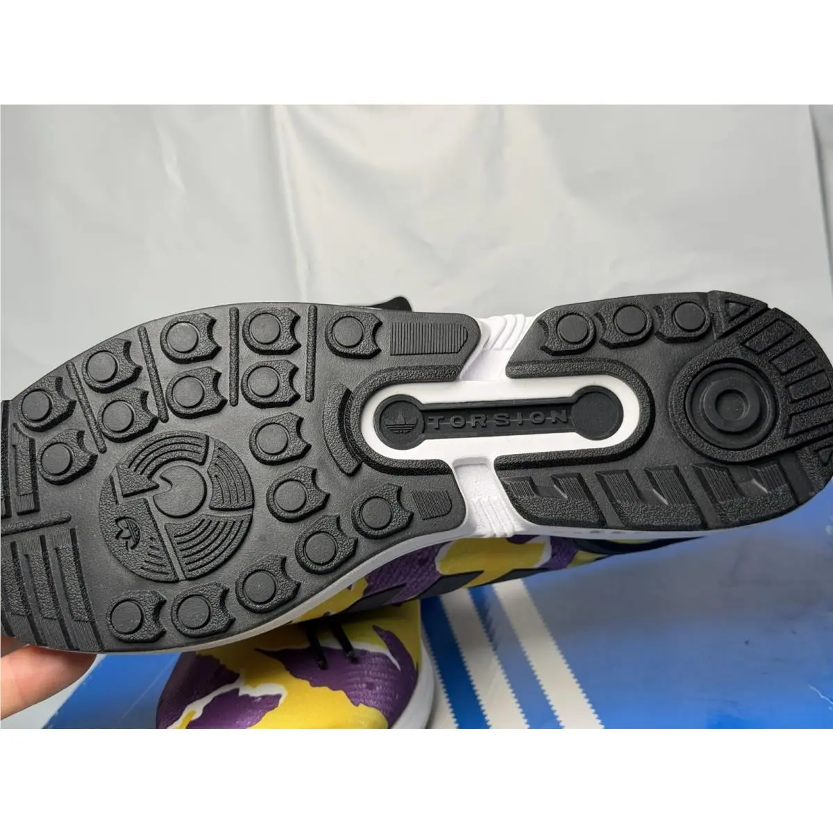 Adidas shoes - adidas ZX - SAMPLE - White 4