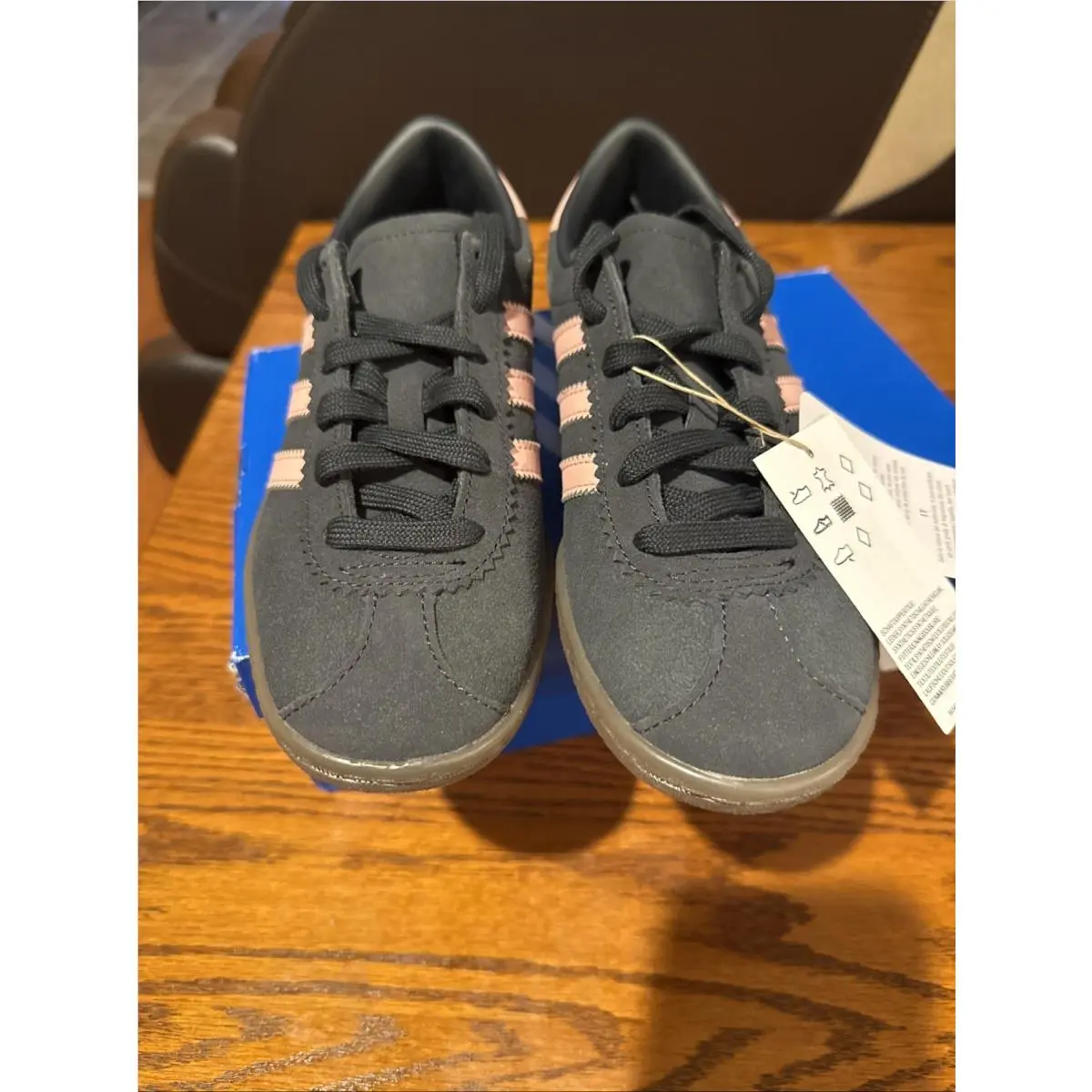 Adidas shoes - Stadt - Stadt - JQ9018 - Carbon / Wonder Mauve / Gum 0
