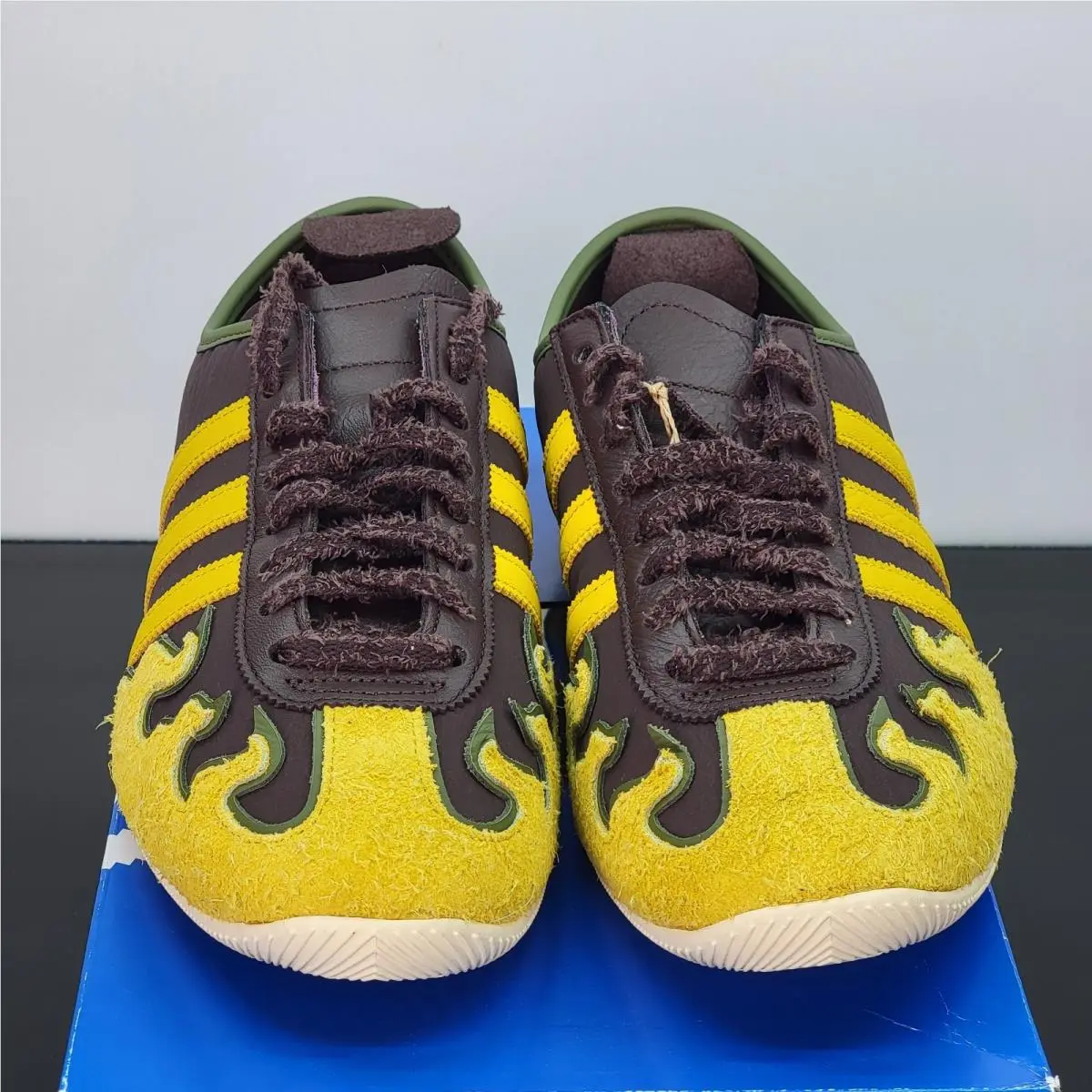 Adidas shoes - adidas Japan - Japan - JQ6789 - Brown 3
