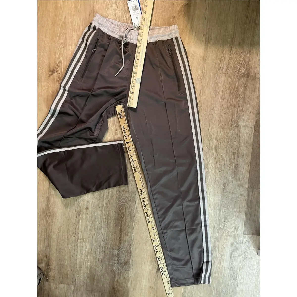 Adidas clothing - Brown 8