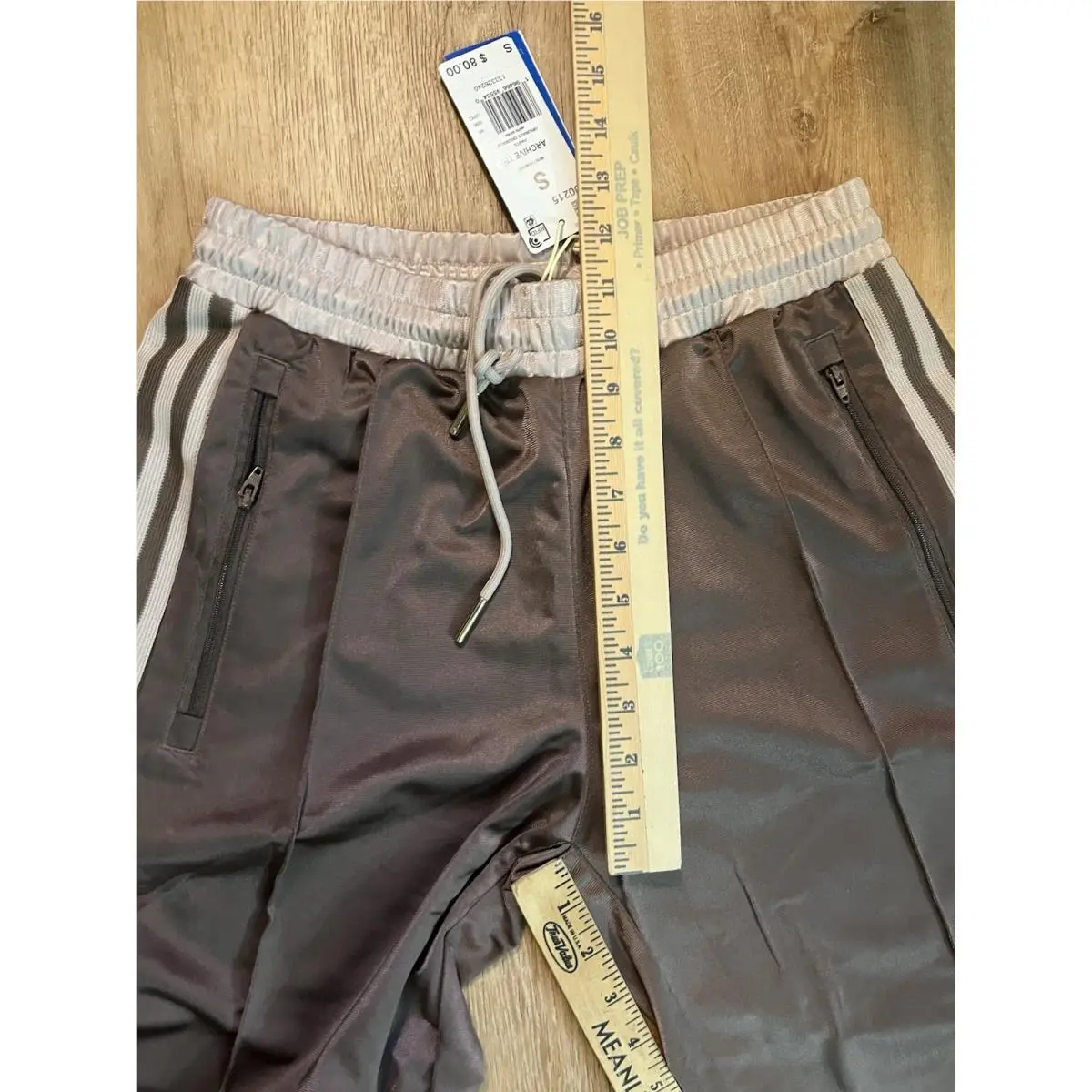 Adidas clothing - Brown 9