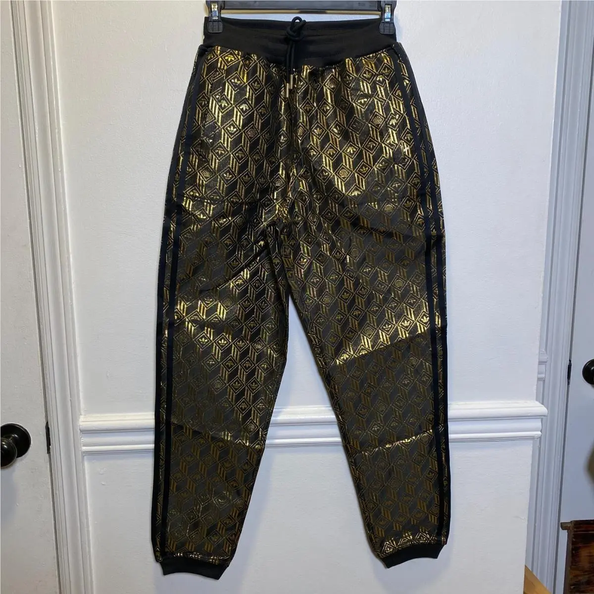 Adidas clothing - Black / Gold Metallic 0