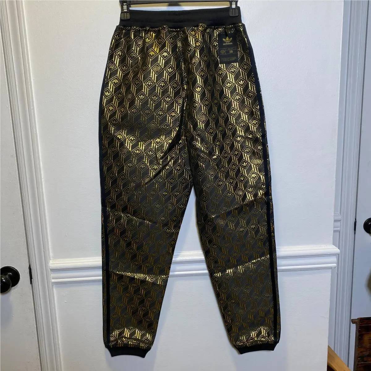 Adidas clothing - Black / Gold Metallic 1