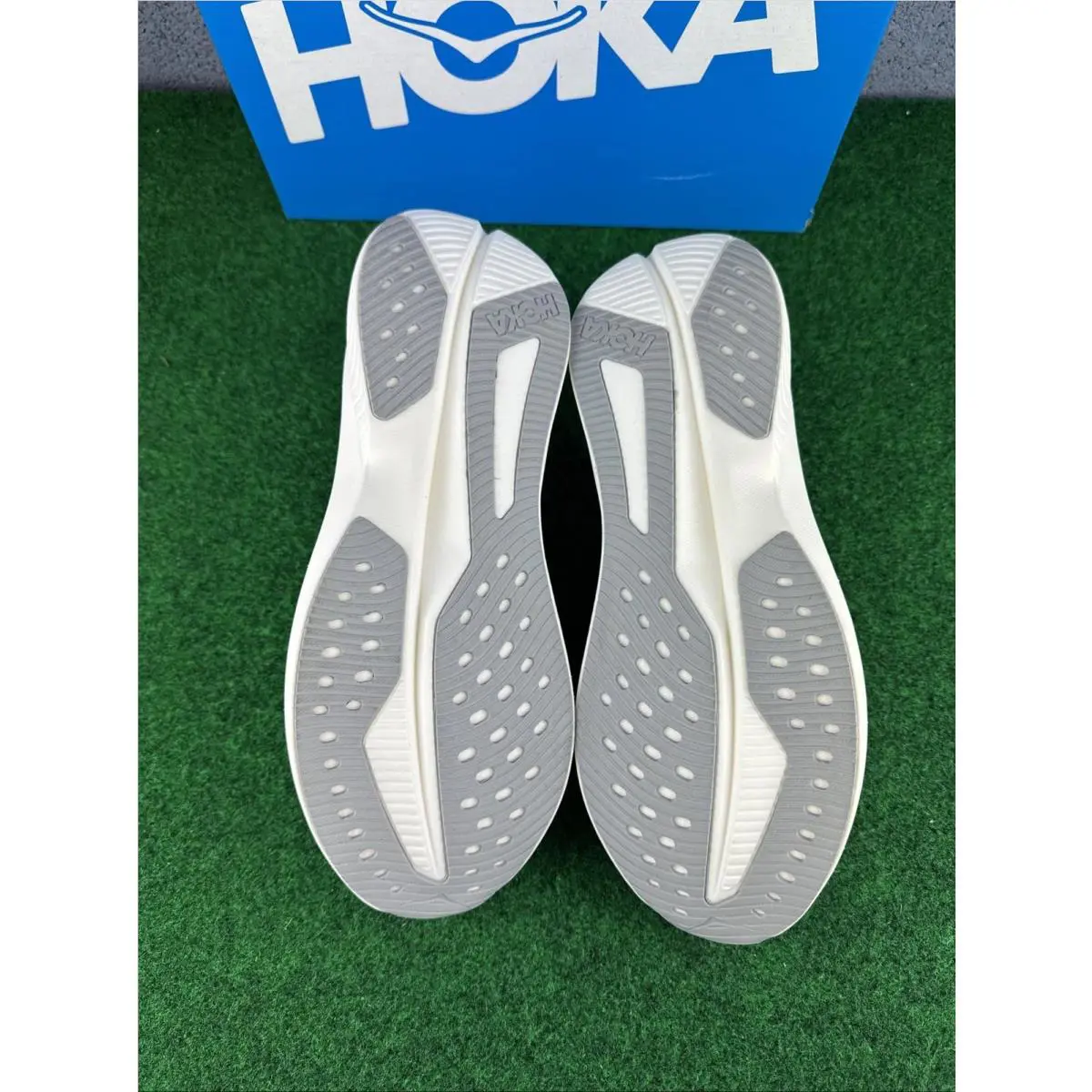 Hoka shoes - Hoka One One Mach 6 - 1147790 - Gray 12