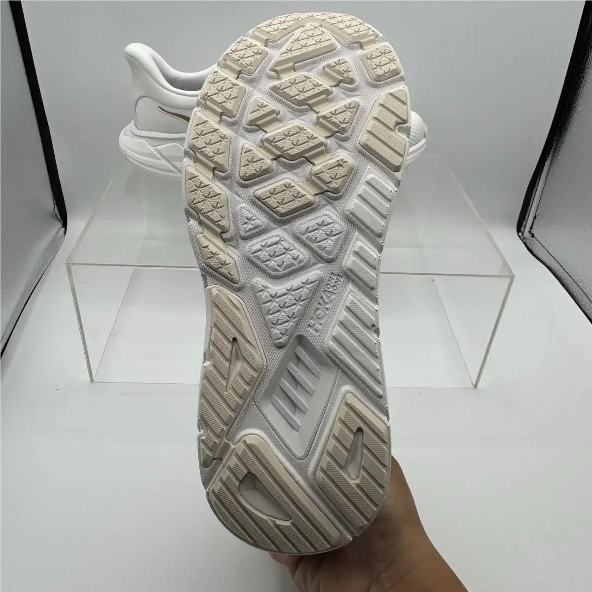Hoka shoes - Hoka One One Arahi 7 - 1147851-BSG - White 6