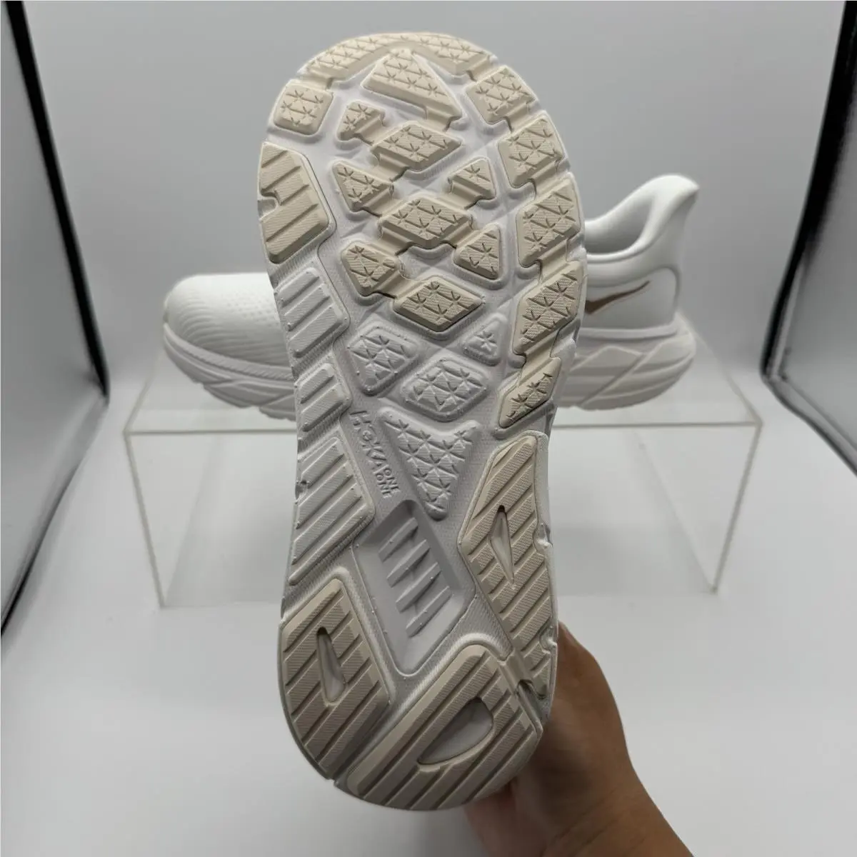 Hoka shoes - Hoka One One Arahi 7 - 1147851-BSG - White 7