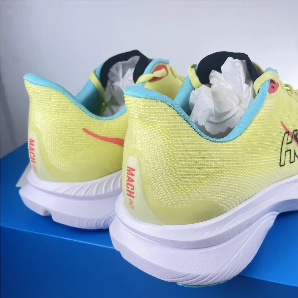 Hoka shoes - Hoka One One Mach 6 - Yellow 1
