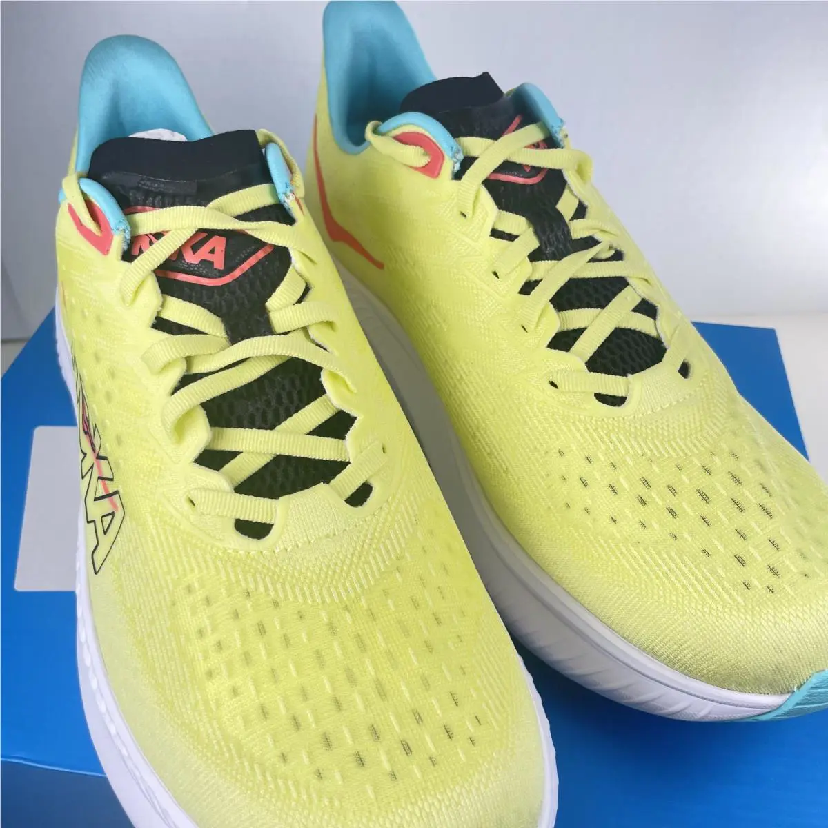 Hoka shoes - Hoka One One Mach 6 - Yellow 4