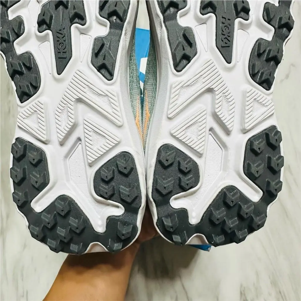 Hoka shoes - Challenger 8 - Challenger - 1168717-JDC - Green 8