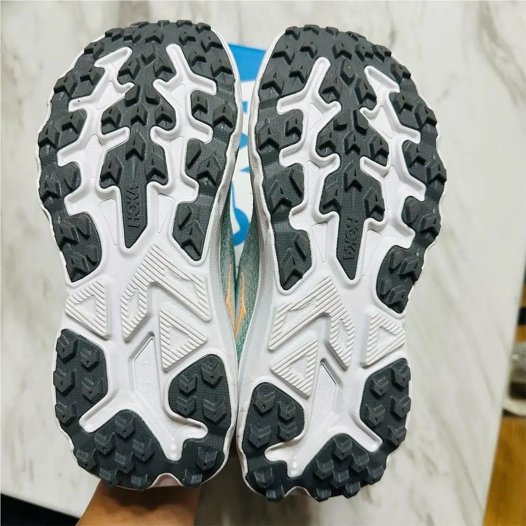 Hoka shoes - Challenger 8 - Challenger - 1168717-JDC - Green 4