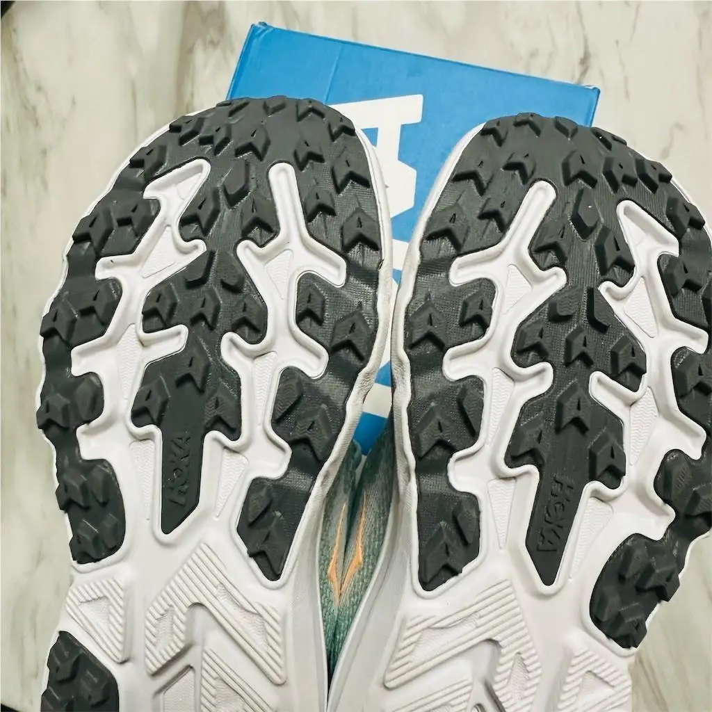 Hoka shoes - Challenger 8 - Challenger - 1168717-JDC - Green 7