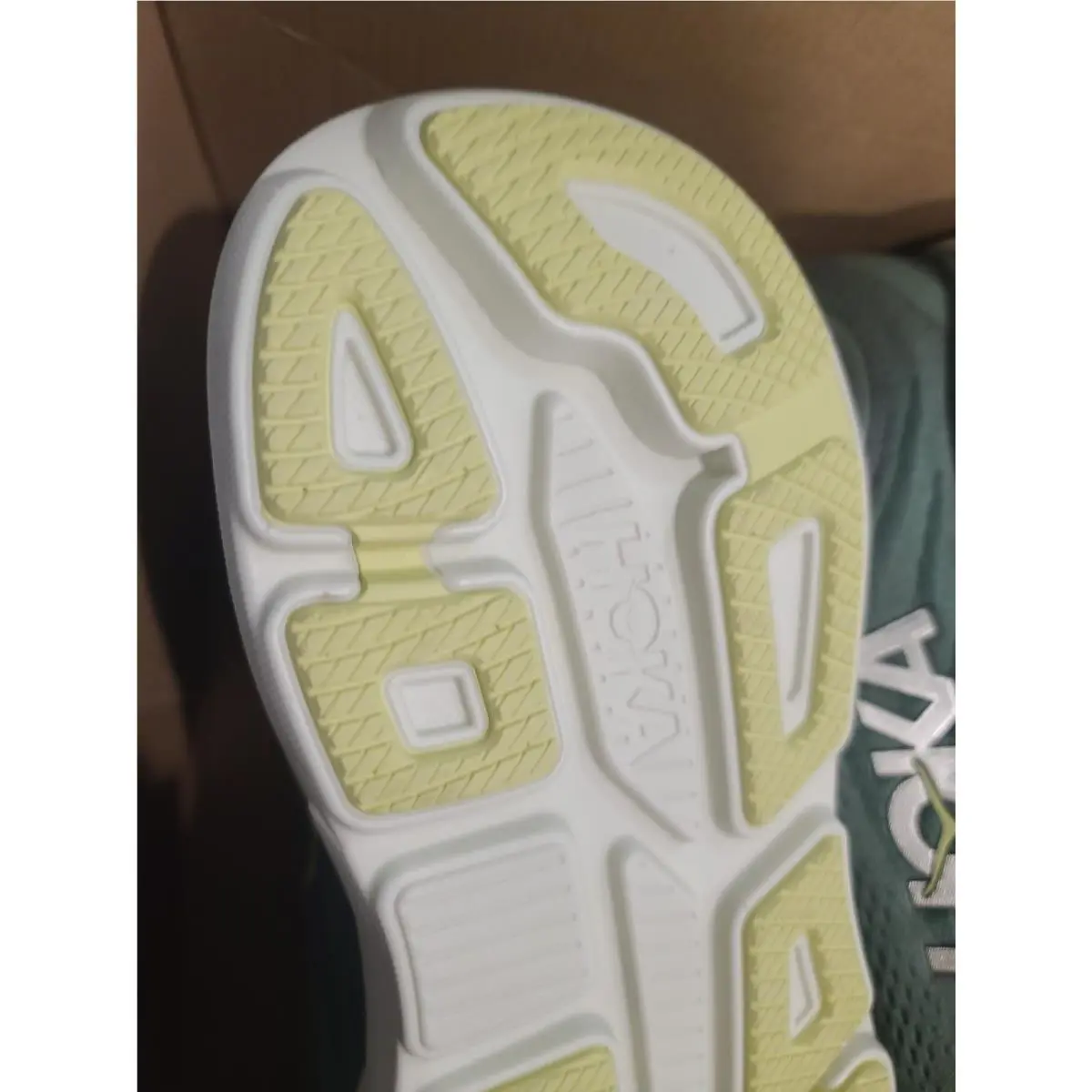Hoka shoes - Hoka One One Bondi - One One Bondi - 1162011-SNTF - Green 8