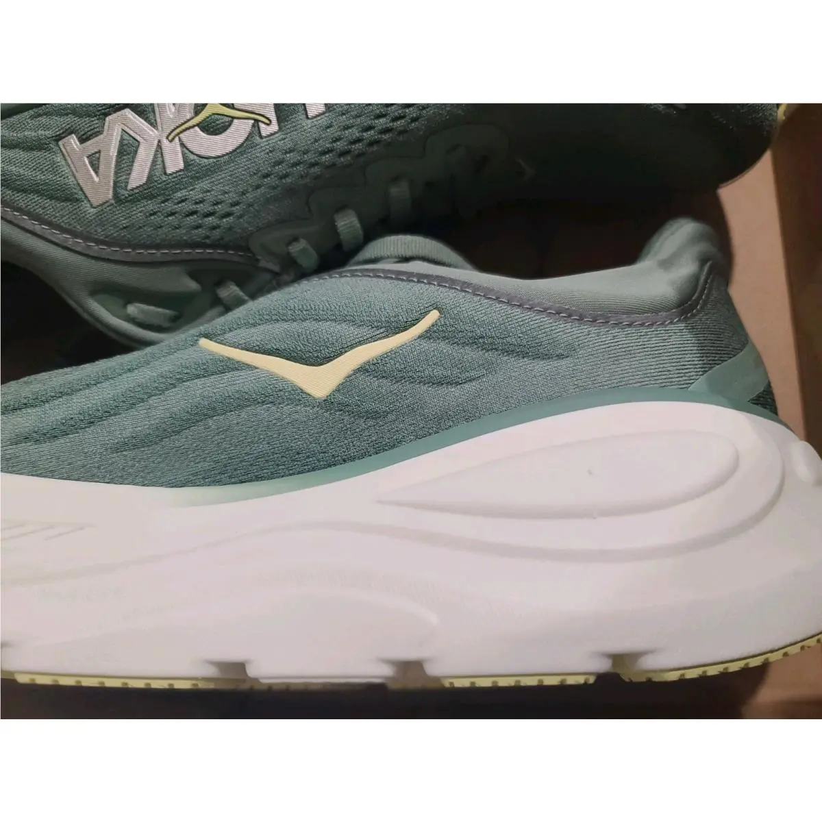 Hoka shoes - Hoka One One Bondi - One One Bondi - 1162011-SNTF - Green 4