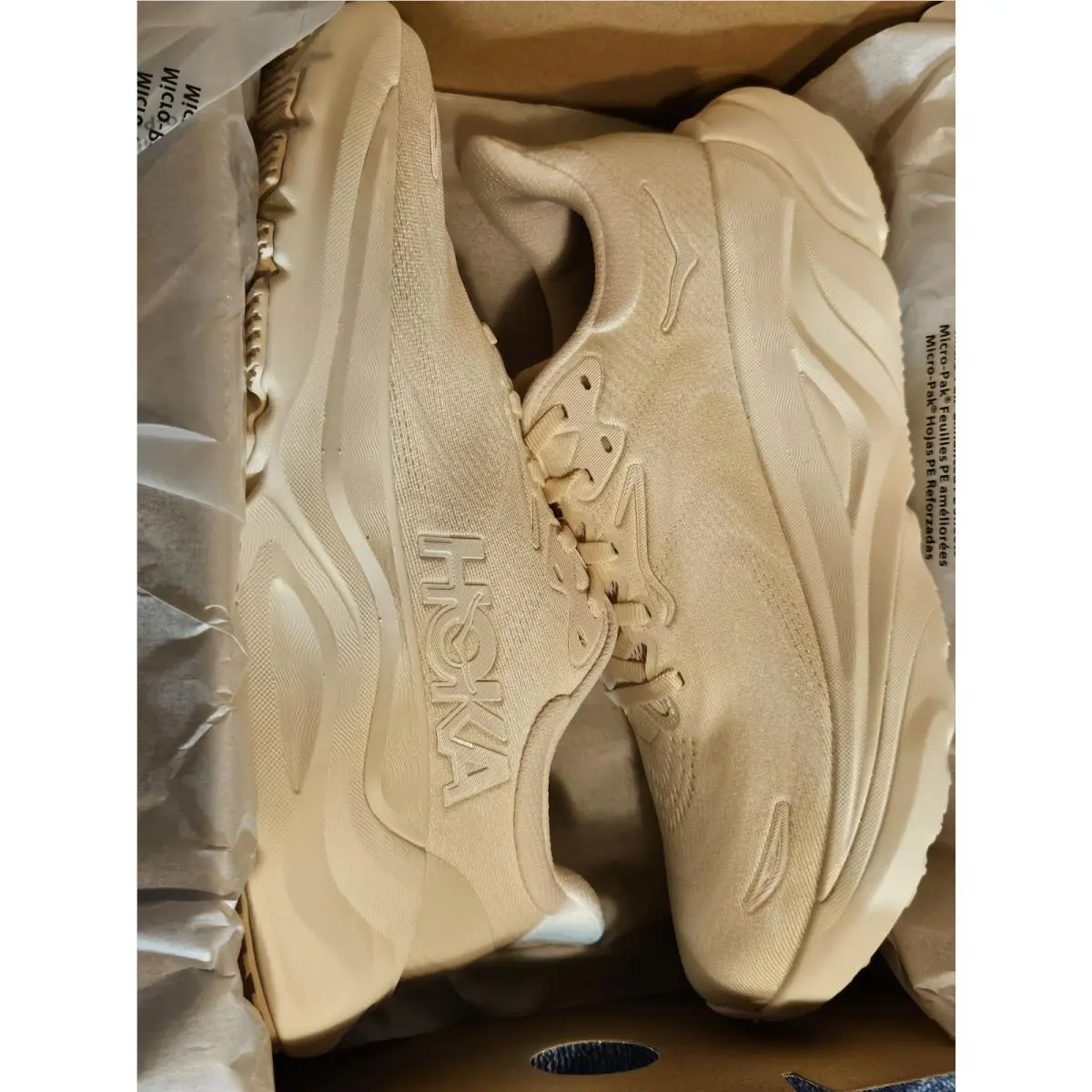 Hoka shoes - Arahi 8 - Arahi - 1168691 RCRM - Beige 2