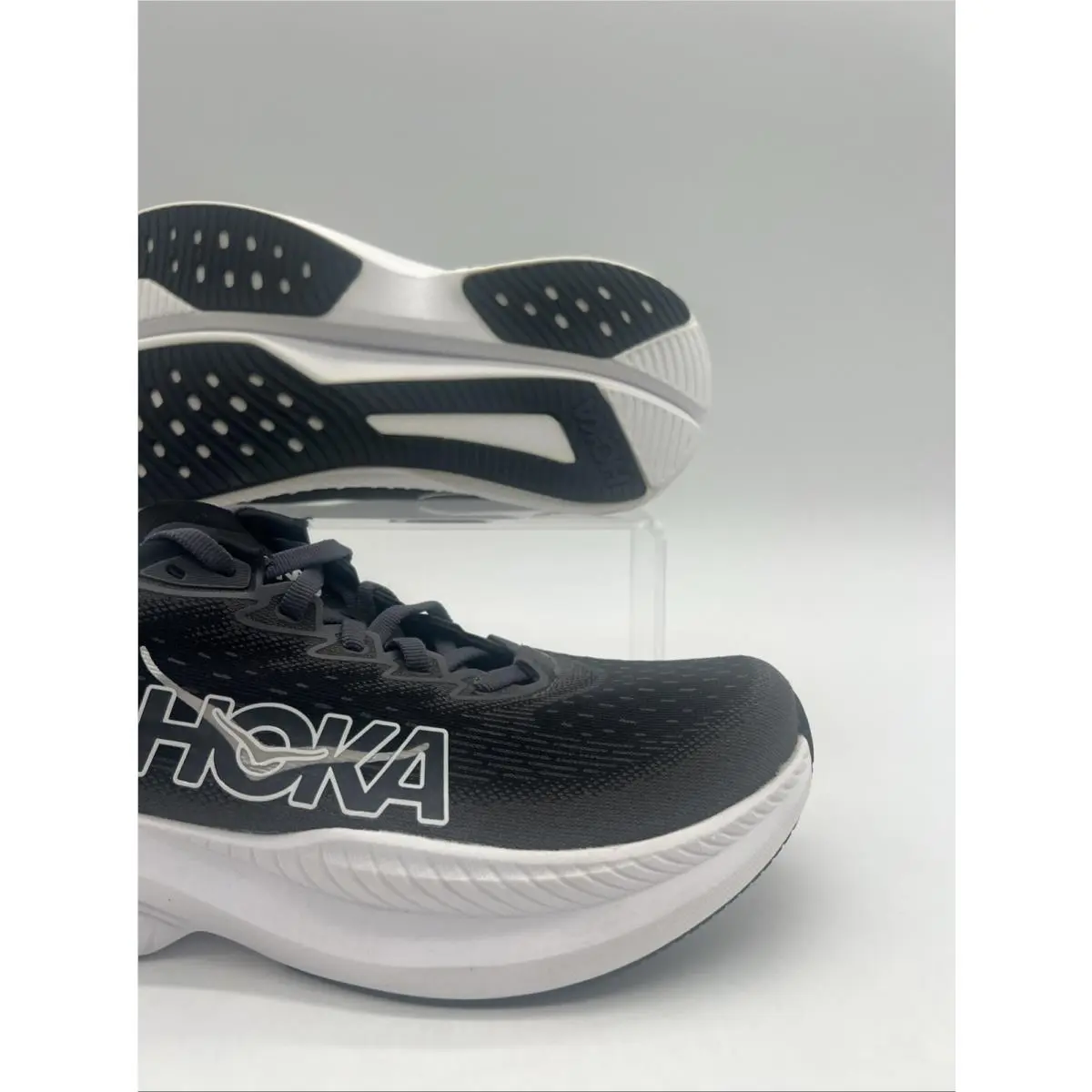 Hoka shoes - Hoka One One Mach 6 - 1147810 - White 0