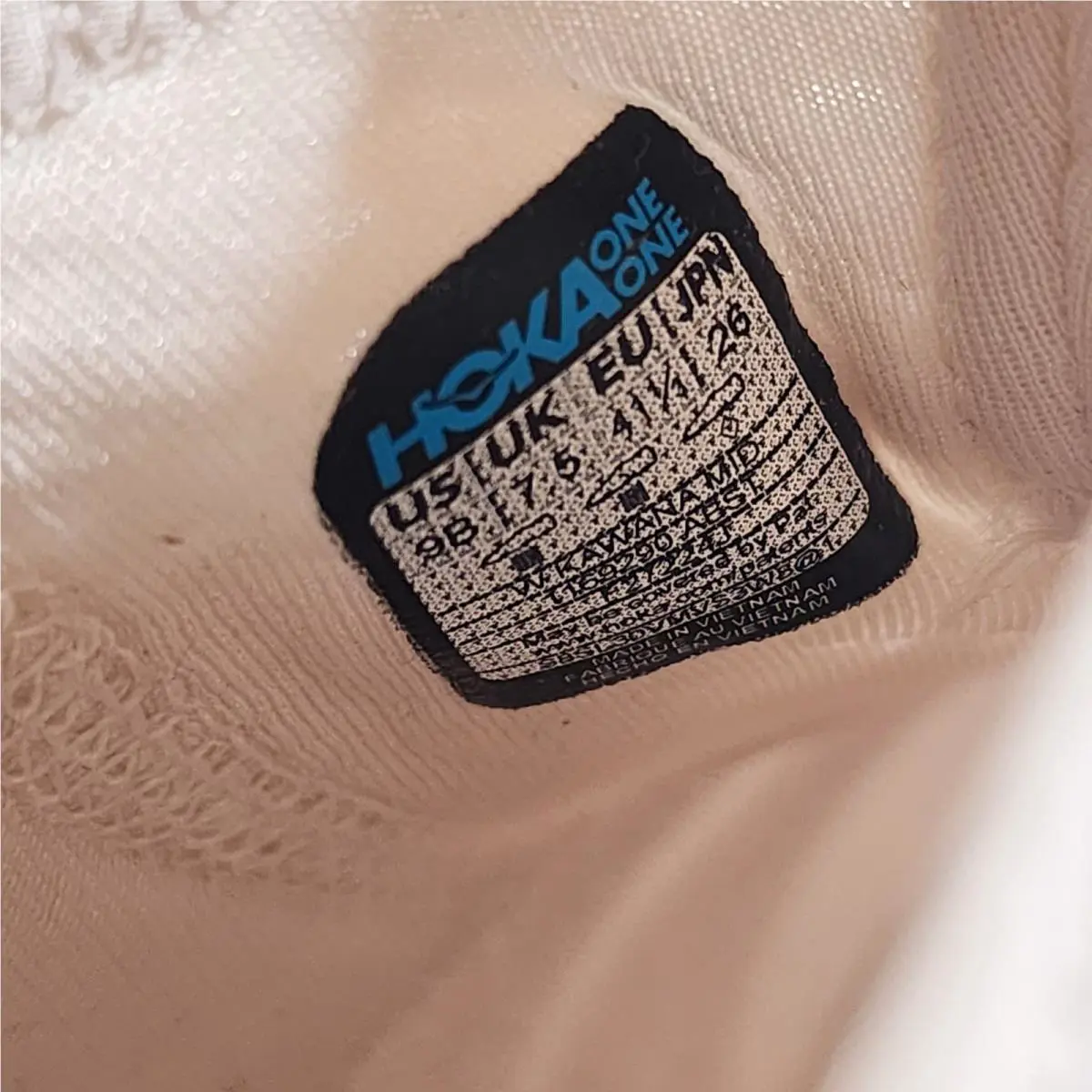 Hoka shoes - White 4
