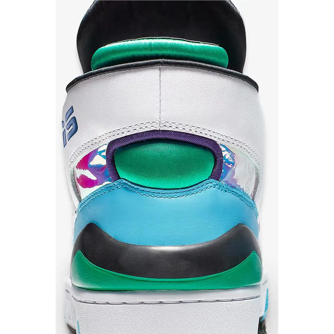 Converse shoes - White 5