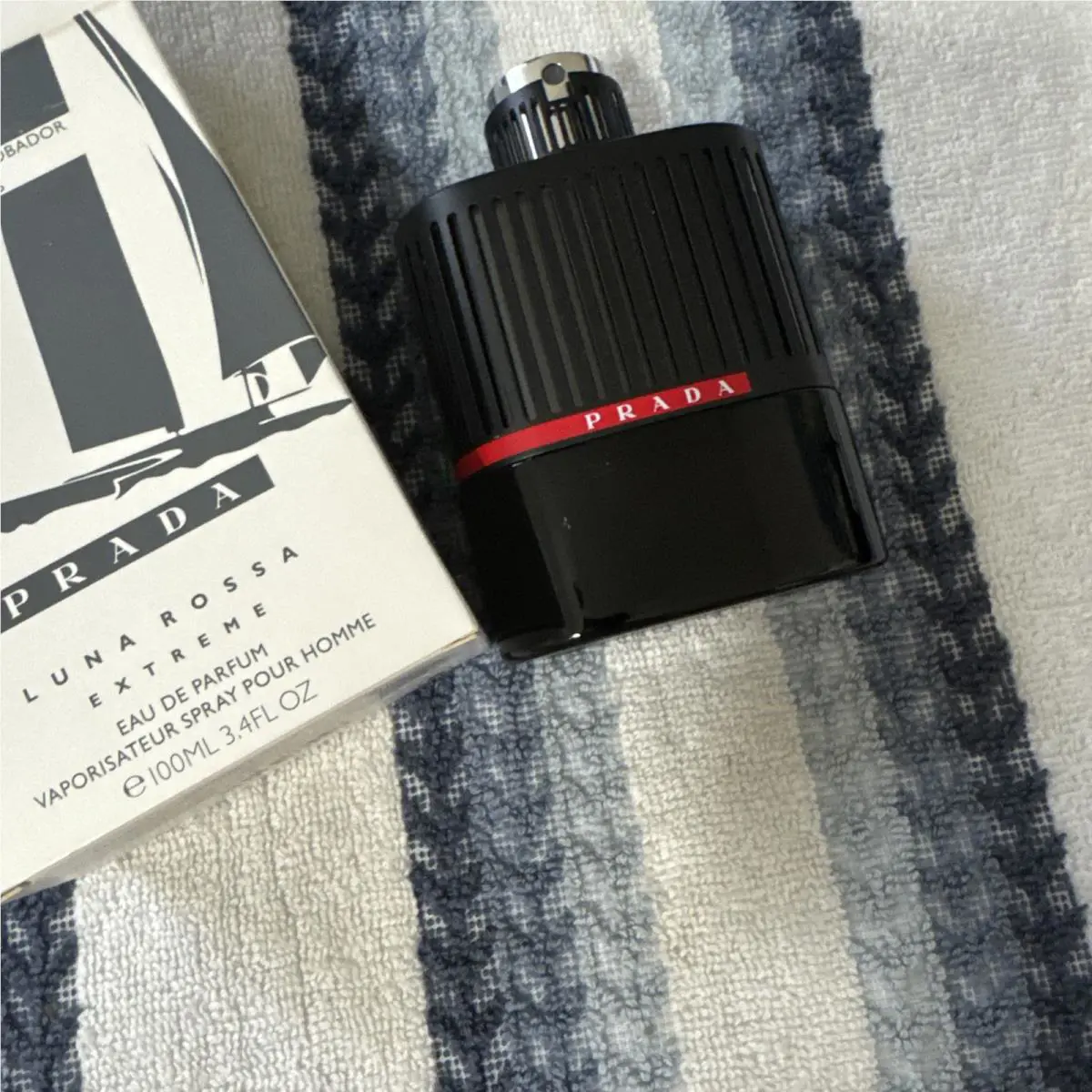 Luna Rossa Extreme by Prada Spray 100 ml /3.4 fl oz Eau De Parfum. Rare Read