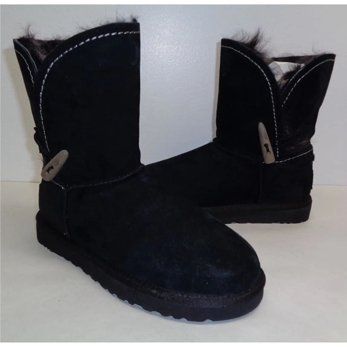 UGG shoes - Black (UPC: 888855210078) 5