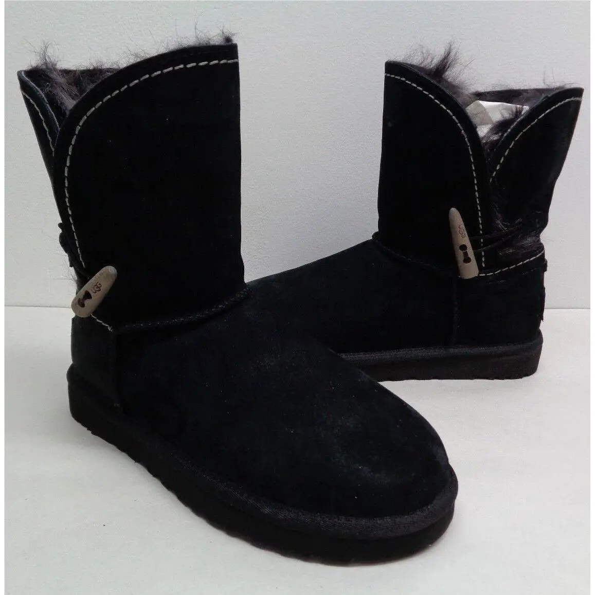 UGG shoes - Black (UPC: 888855210078) 6