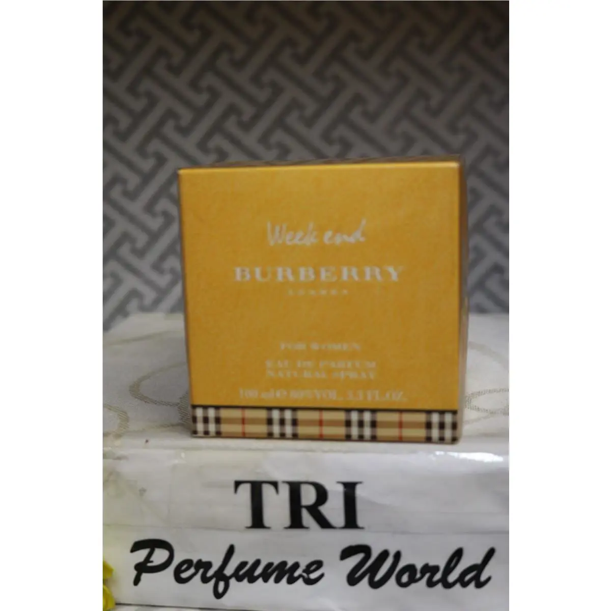 Week End Burberry by Burberry Eau de Parfum Spray 3.3 Oz. Women 6B071H