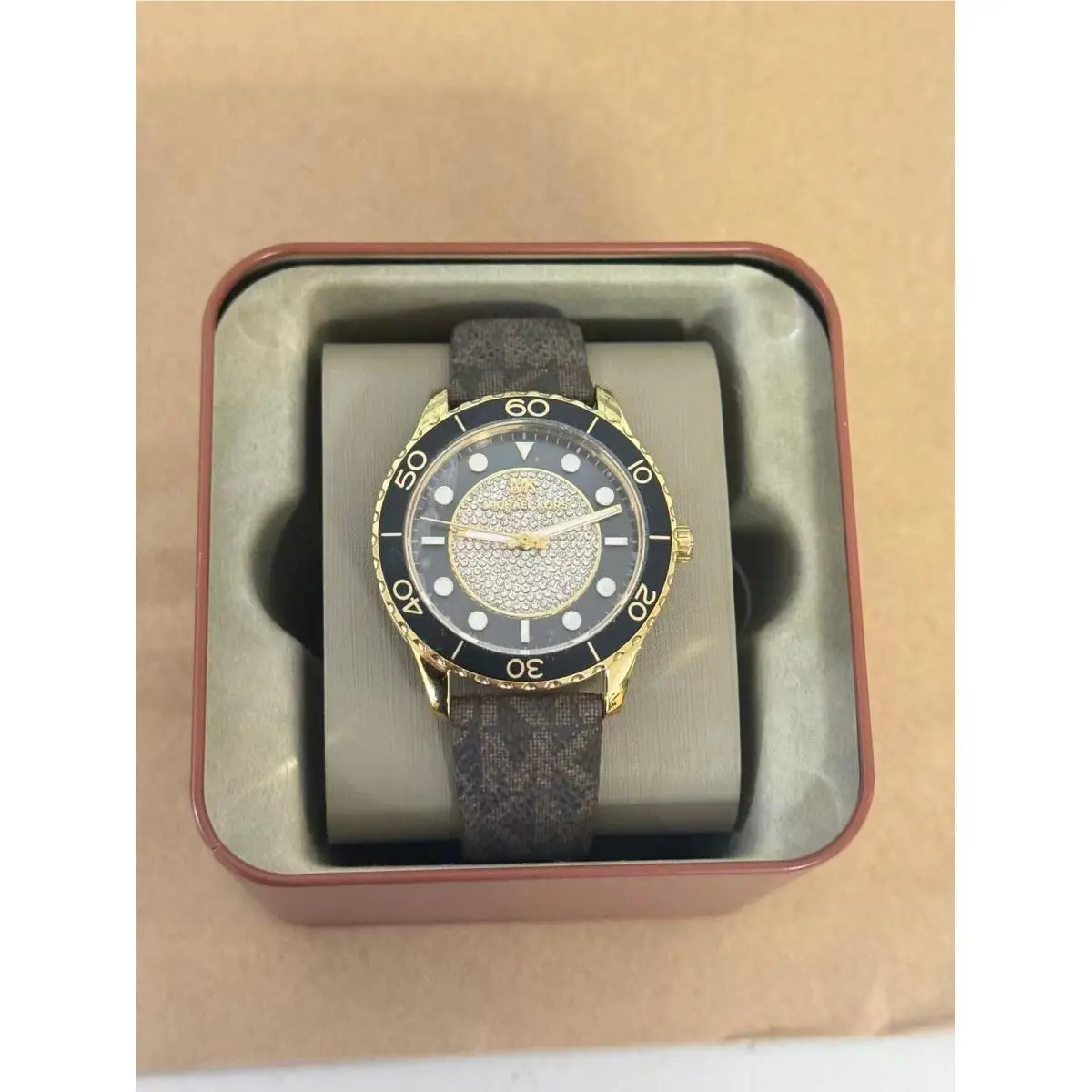 Michael Kors MK6979 Oversized Runway Dive Pavé Gold-tone and Logo Watch