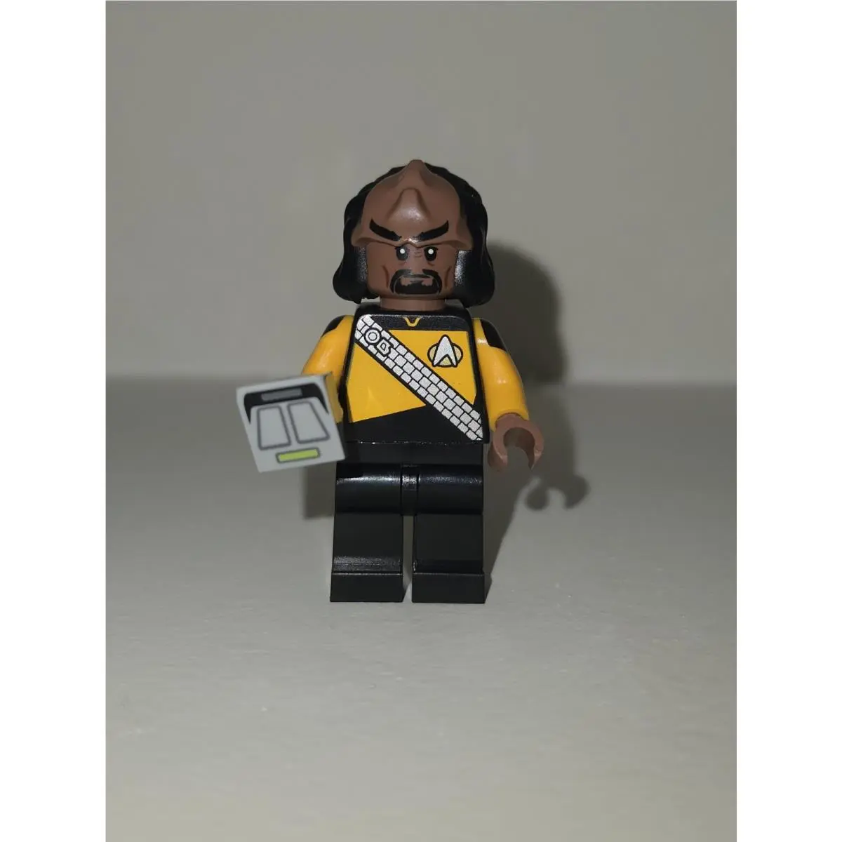 Lego - Worf Minifigure - Star Trek U.s.s. Enterprise Set 10356