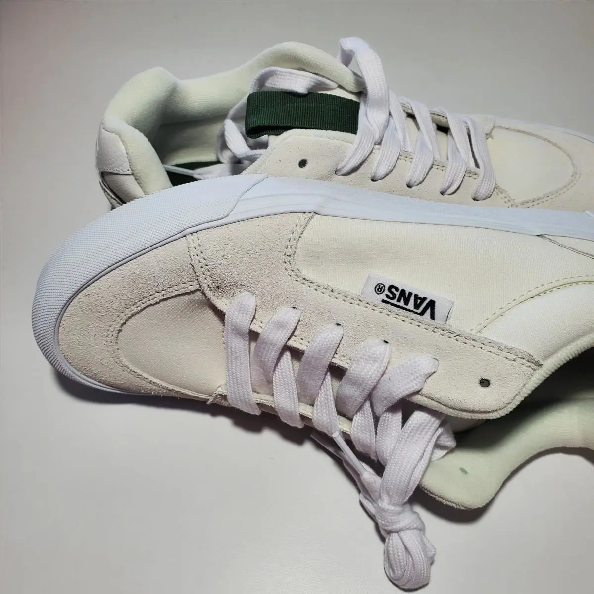 Vans shoes - VANS Chukka - Chukka - White 0