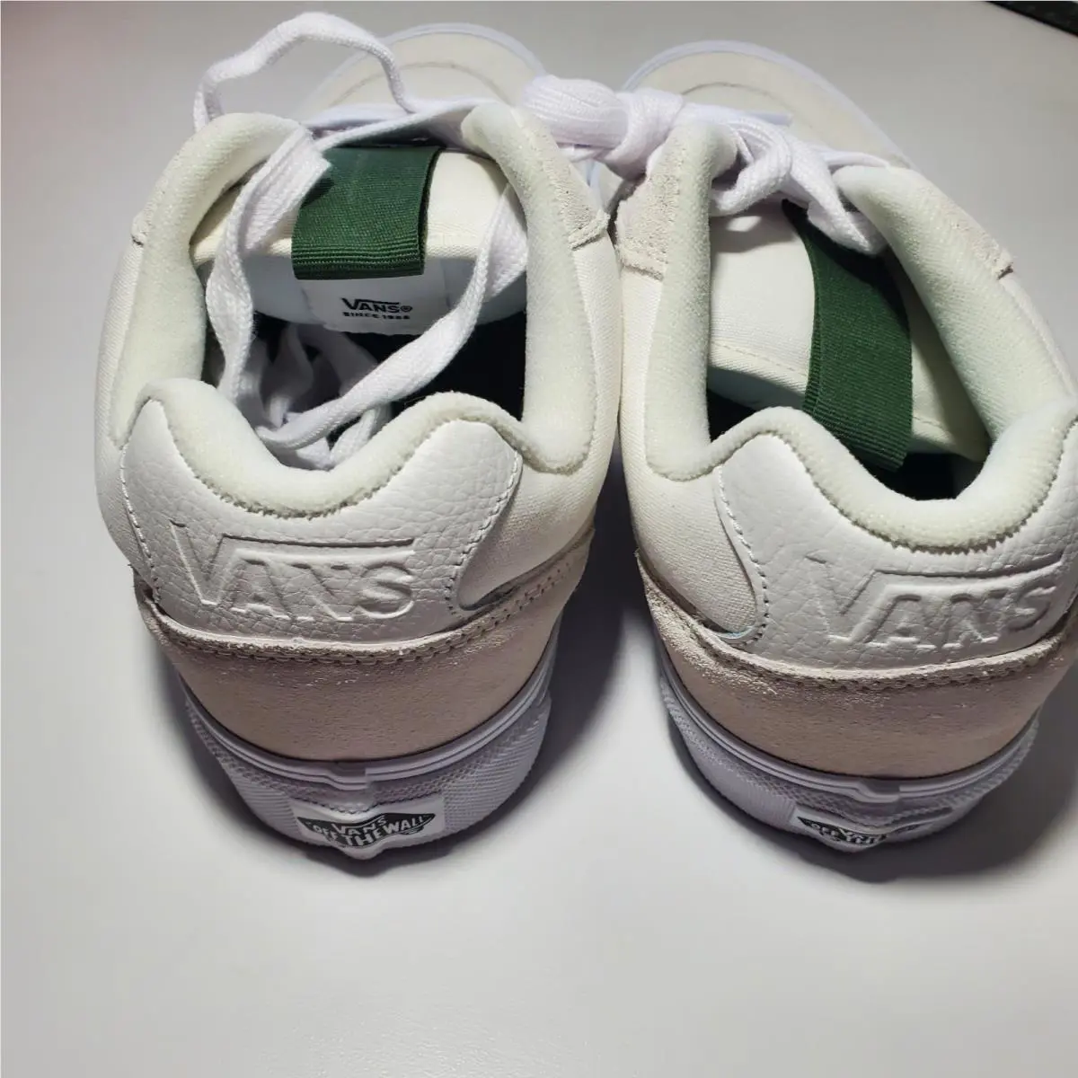 Vans shoes - VANS Chukka - Chukka - White 3