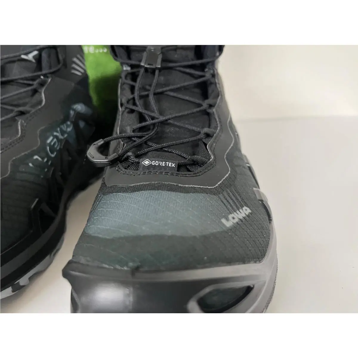 Lowa shoes - LOWA Merger GTX Mid Hiking Boots - 310430 - Black 5