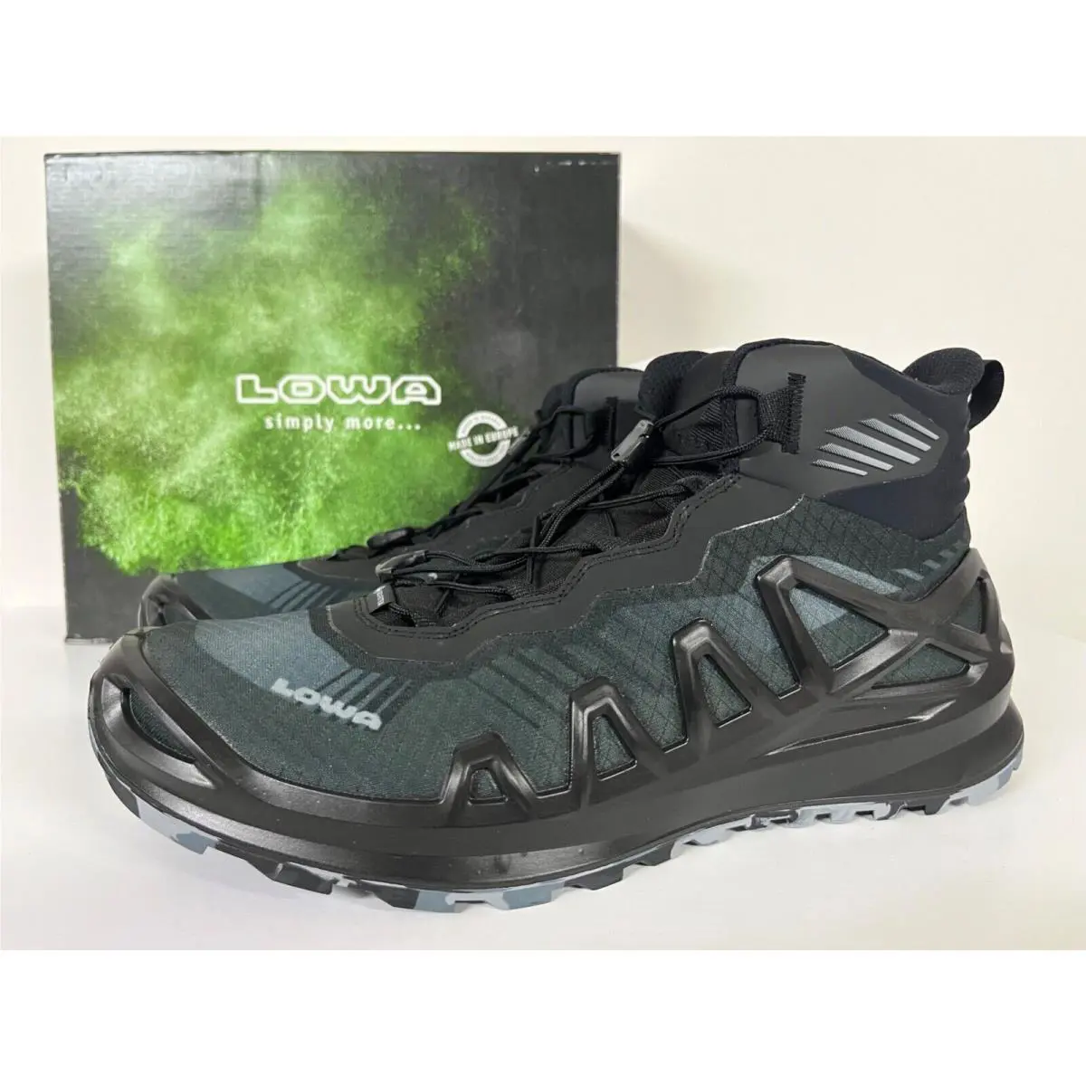 Lowa shoes - LOWA Merger GTX Mid Hiking Boots - 310430 - Black 17