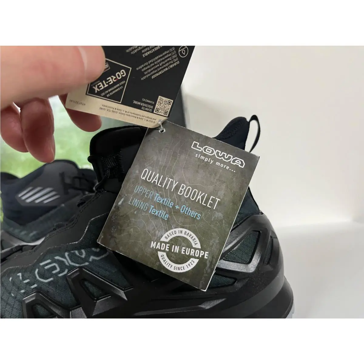 Lowa shoes - LOWA Merger GTX Mid Hiking Boots - 310430 - Black 29