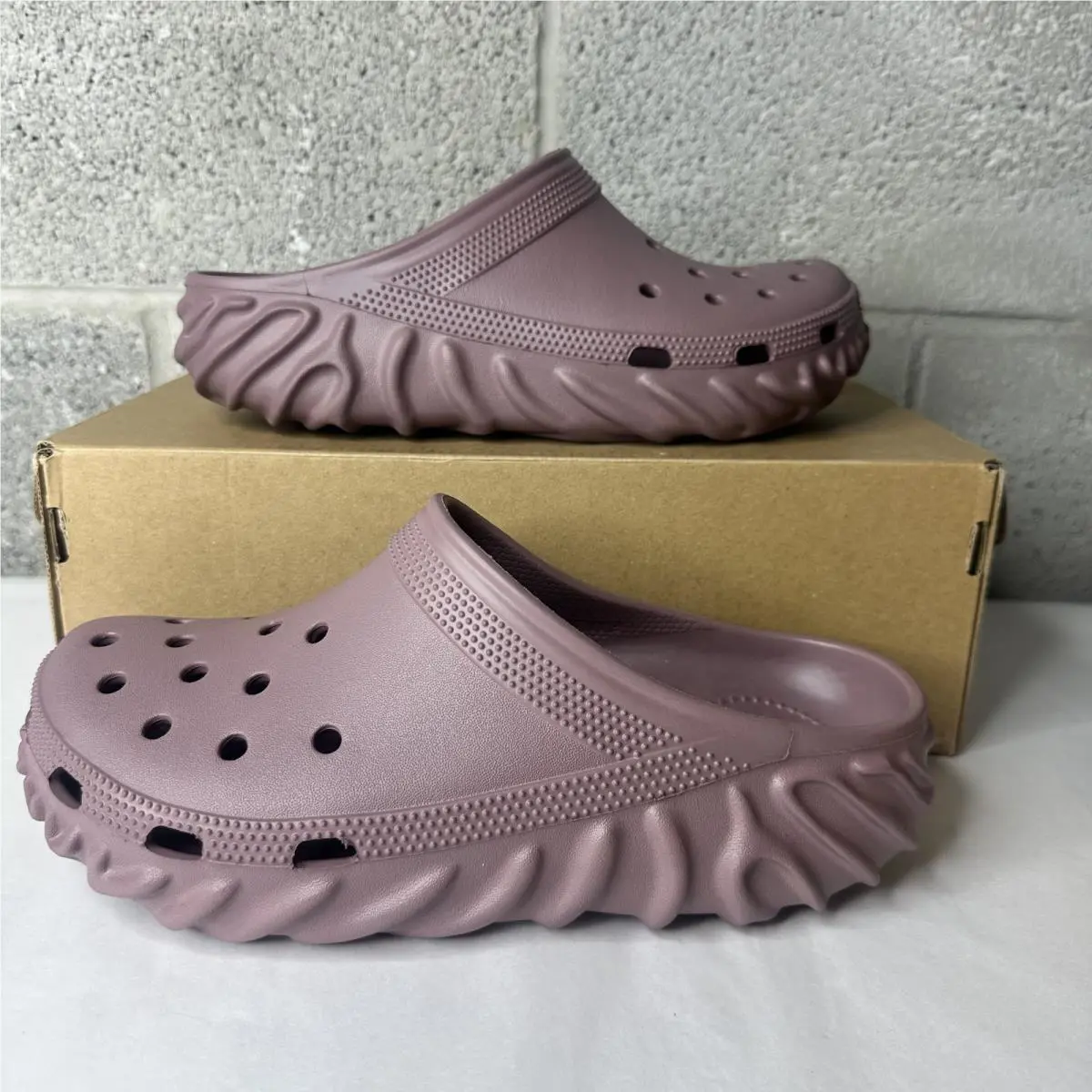 Crocs Salehe Bembury x Saru Clog Mochi Men`s Sz 6 / Women`s 8 210141-5BM