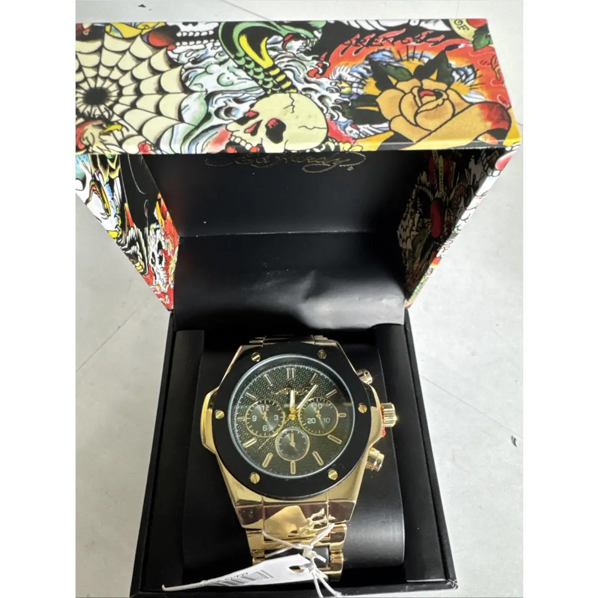 Ed Hardy Mens Gold Tone Chronograph Watch Green Dial