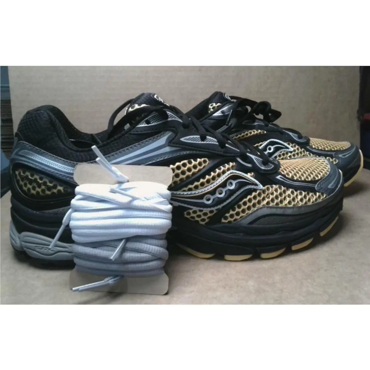 Saucony shoes - Saucony Progrid Omni 9 - Progrid Omni - S70739-66 - Black (UPC: 195021438663) 4