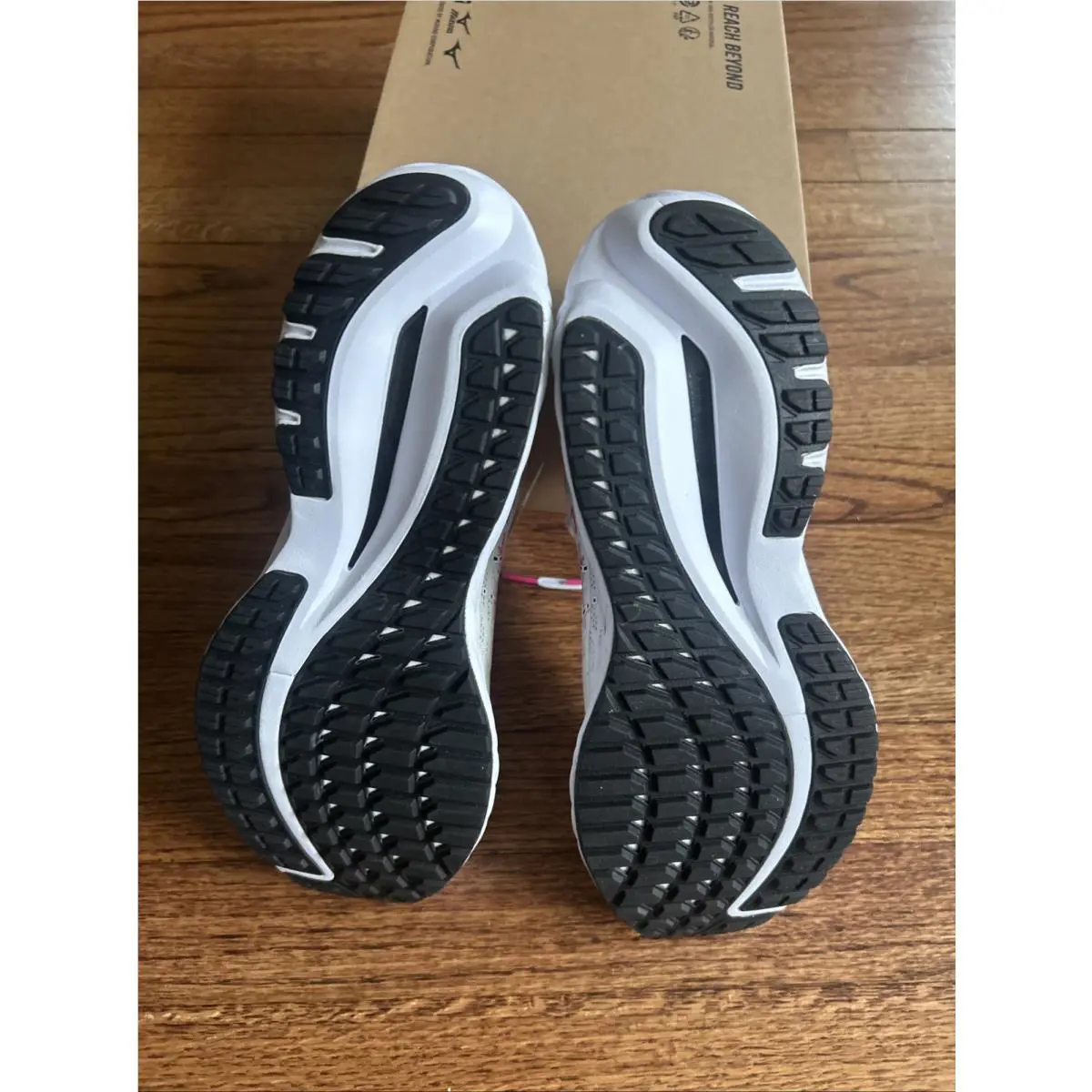 Mizuno shoes - Mizuno Wave Inspire XX 20 - J1GC245201 - White 4