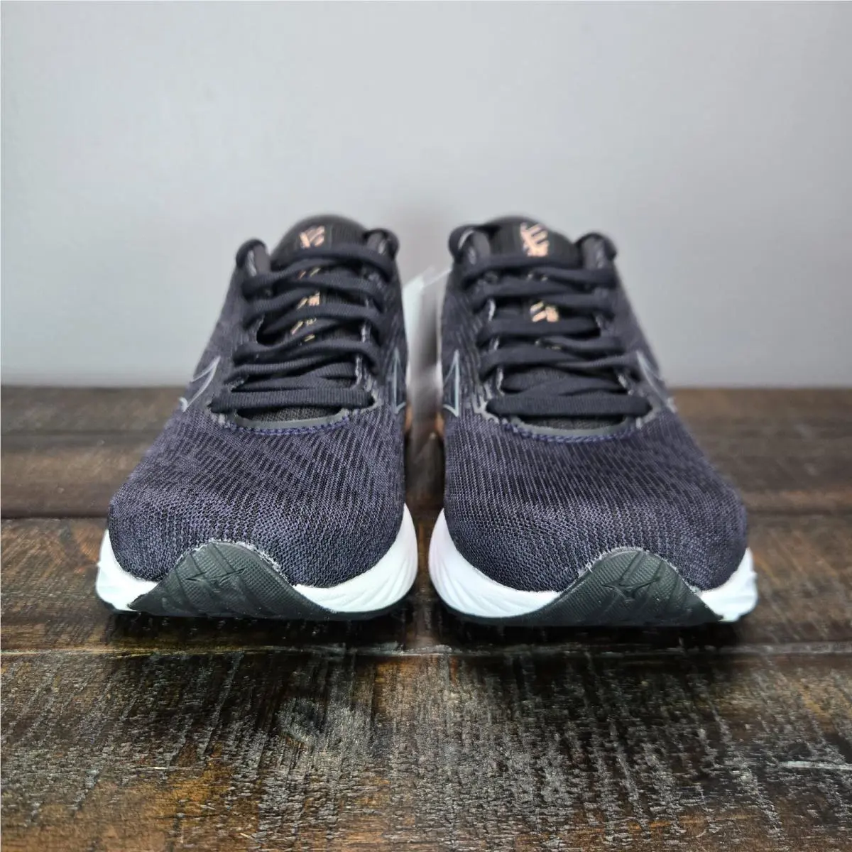 Mizuno shoes - Mizuno Wave Inspire 18 - Wave Inspire - Black 1
