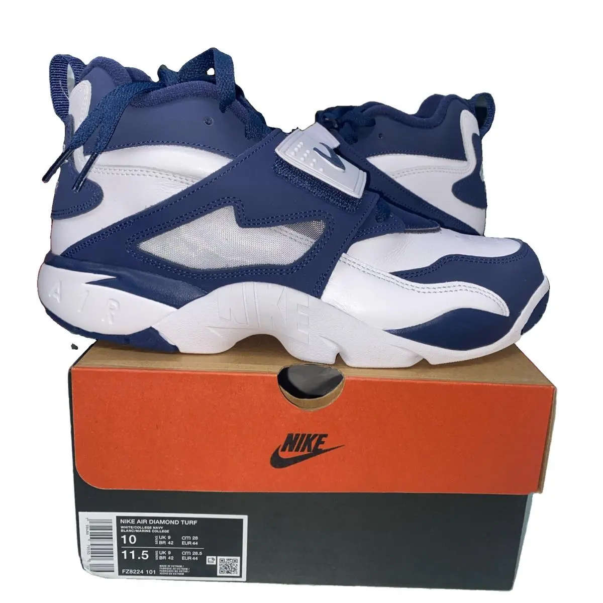 Air Diamond Turf Cowboys FZ8224-101 Size 10 by Nike