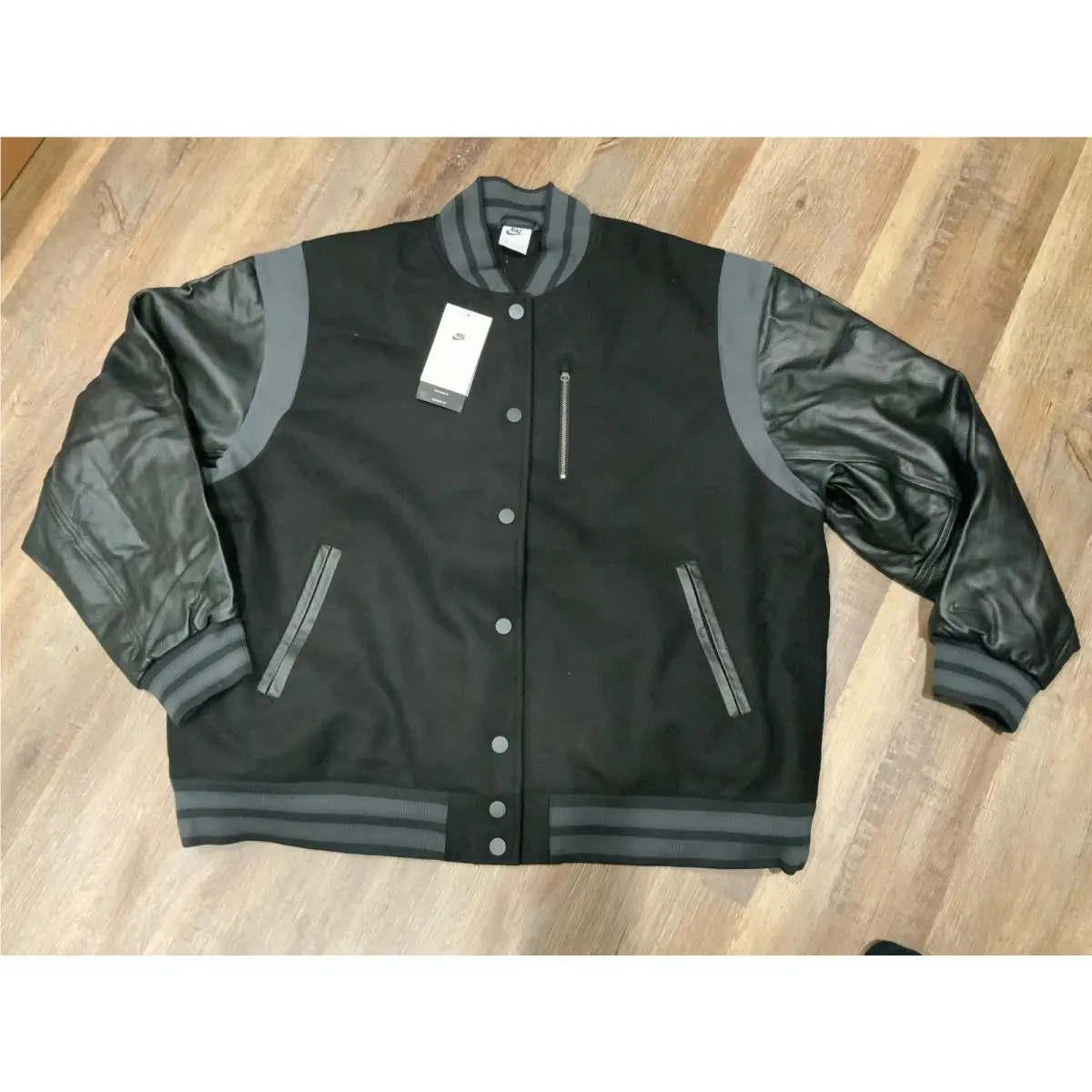 Nike Black Destroyer Oversized Varsity Jacket FN3672 010 Women`s Sz XL