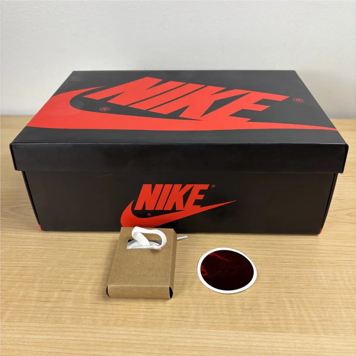 Nike shoes - Air Jordan 1 - Air - HQ6998-600 - Red 5