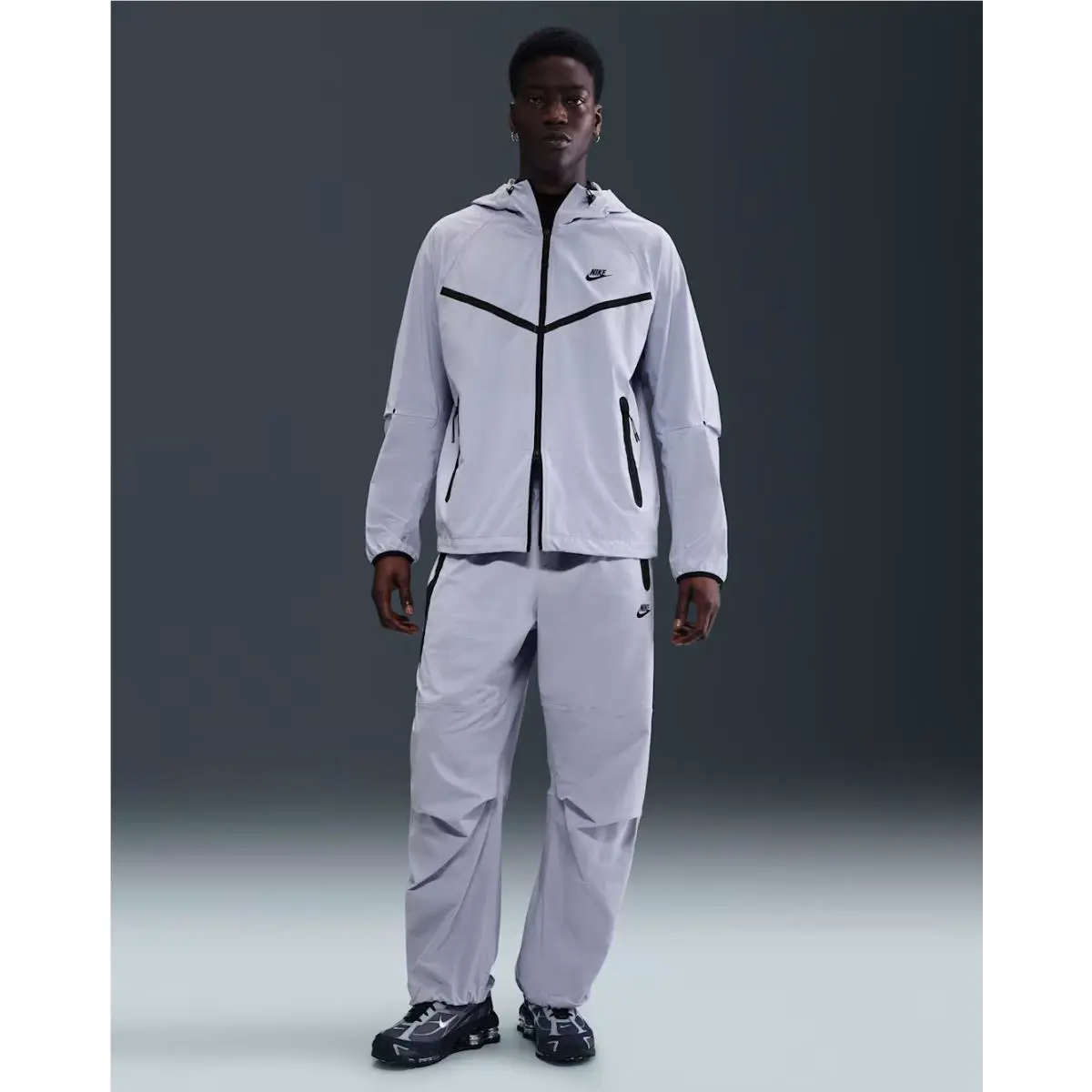 Nike Tech Dri-fit Woven Jacket and Oversized Fit Pants XL