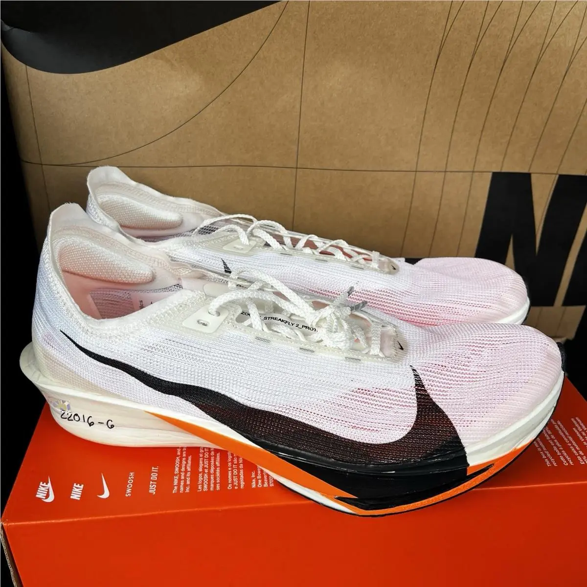 Zoomx Streakfly 2 Proto Road Racing Nby HF6417 100 Men`s Size 8 by Nike
